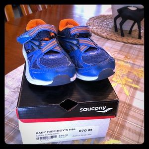 Toddler Size 7 Saucony Sneakers